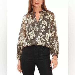 Vince Camuto Apparel V NECK BLOUSE WITH PUFF SLEEVES